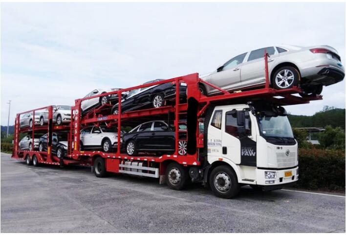 泉州到龙里县轿车托运